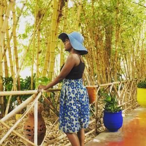 Meet your Posher, Salome